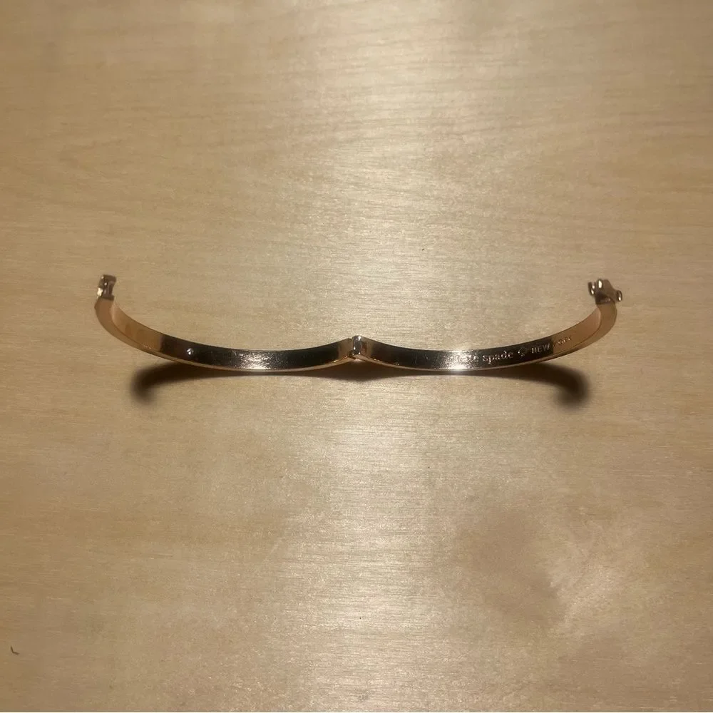 Kate Spade Rose Gold Watch with matching Bangle needs batteries/service